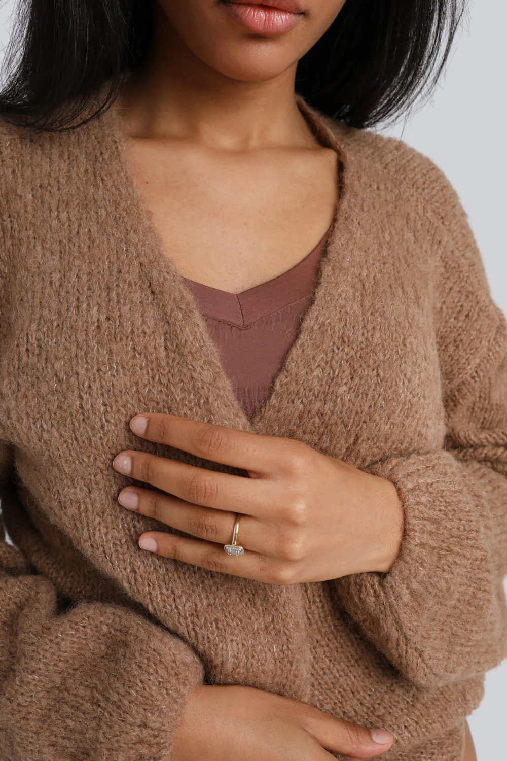 T-shirt Miss invisible V-neck Chocolate - Image 4