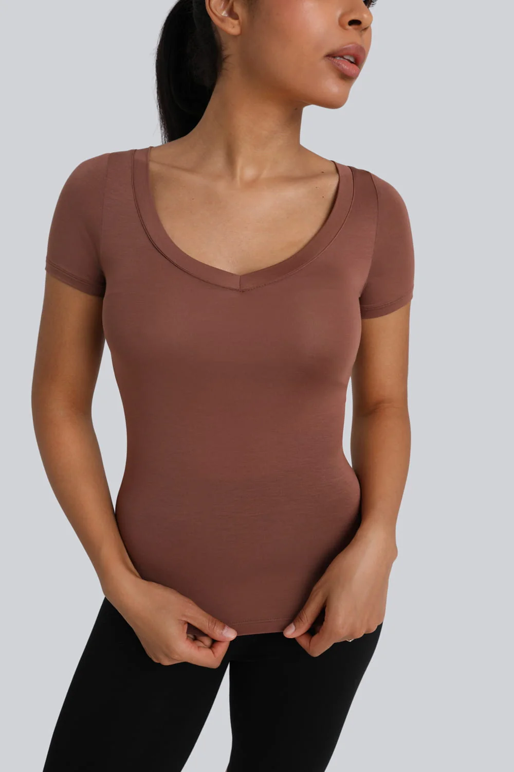 T-shirt Miss invisible V-neck Chocolate - Image 5