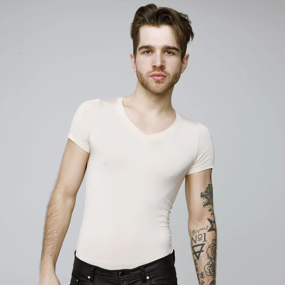 T-shirt Mr Invisible V-neck Sand - Image 5