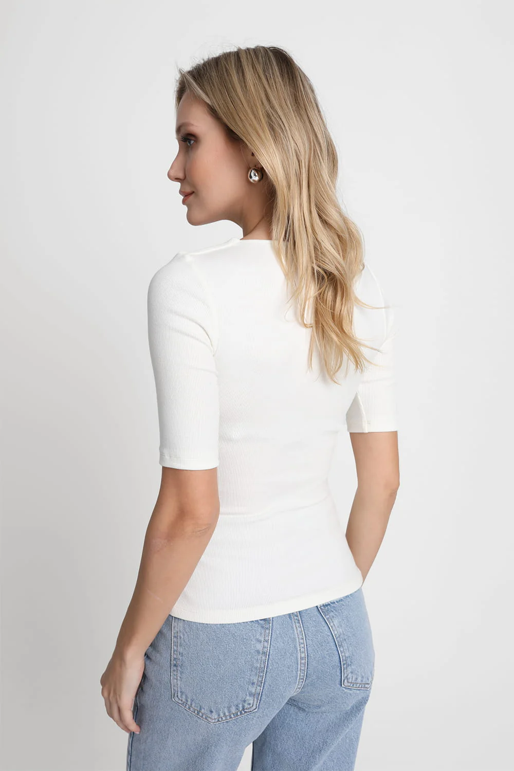 T-shirt Miss Caro Off White - Image 7