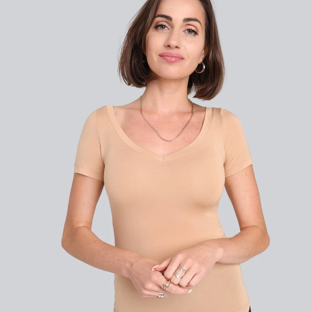 T-shirt Miss Invisible V-neck Nude - Image 9